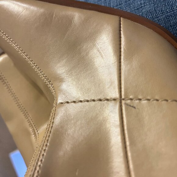 Somethin' Else from Skechers Light Beige/Cream Ankle Booties, Size 7 - Picture 15 of 16